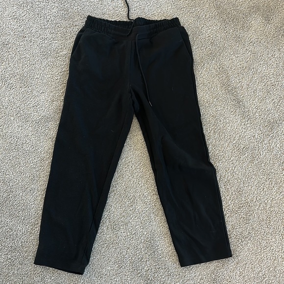 Black Sweats Joggers High-Rise Ankle Length Taper
Knit Pants - A New Day™ - Picture 5 of 15